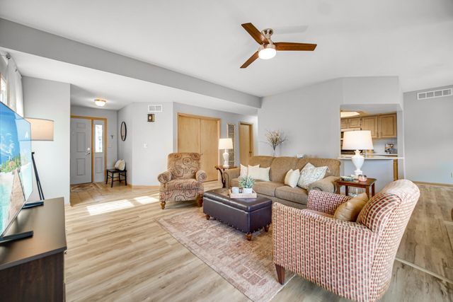 510 Glade Place, Valparaiso, IN 46383