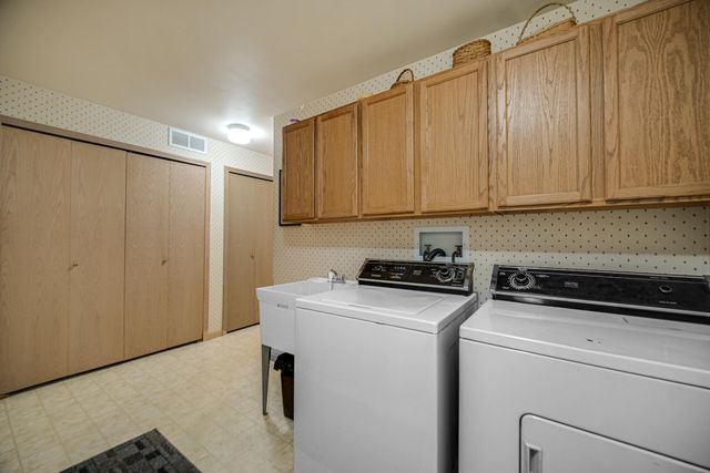 510 Glade Place, Valparaiso, IN 46383