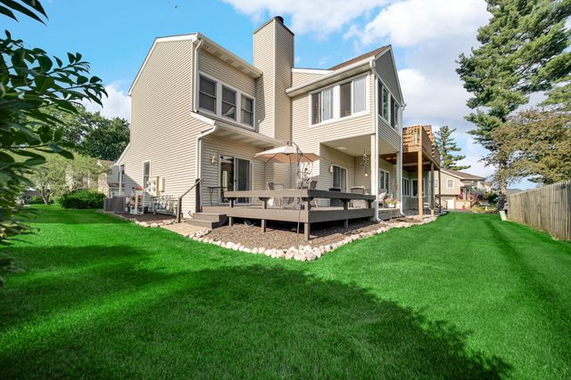 510 Glade Place, Valparaiso, IN 46383