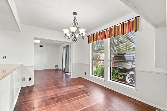 1739 Royal Crescent, San Antonio, TX 78231