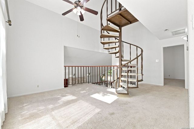 1739 Royal Crescent, San Antonio, TX 78231