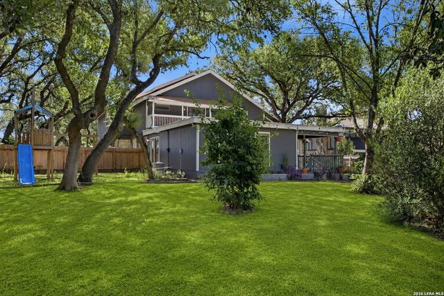 1739 Royal Crescent, San Antonio, TX 78231