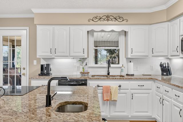 2685 Hampshire Pike, Columbia, TN 38401
