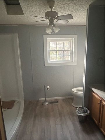 341 Bridgeport Rd, Mt Pleasant Twp, PA 15666