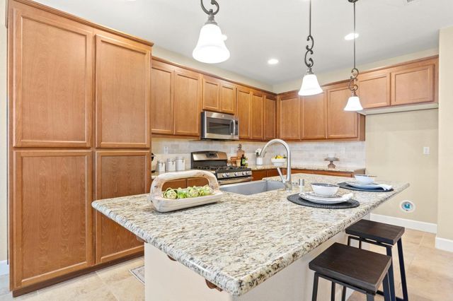 6307 Lookout Pass Way, Rocklin, CA 95765