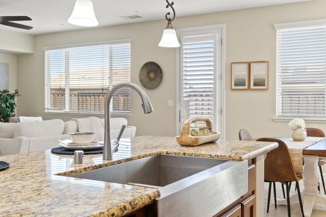 6307 Lookout Pass Way, Rocklin, CA 95765