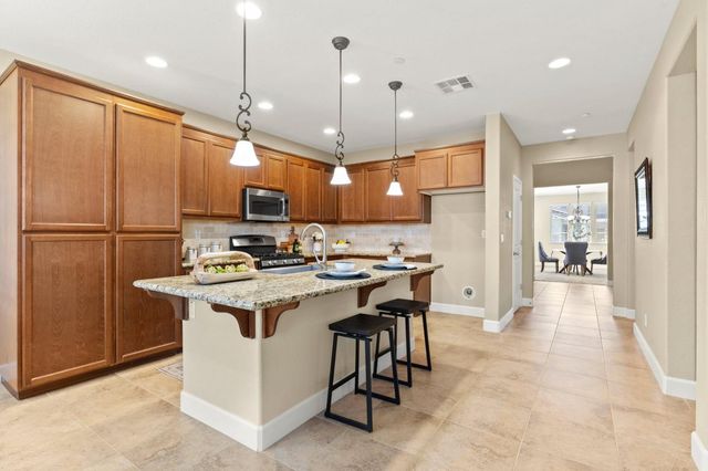 6307 Lookout Pass Way, Rocklin, CA 95765