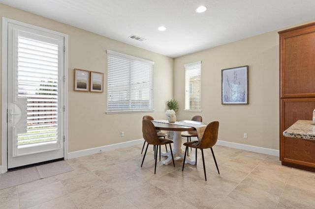 6307 Lookout Pass Way, Rocklin, CA 95765