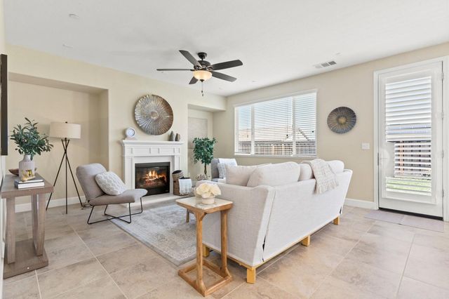 6307 Lookout Pass Way, Rocklin, CA 95765