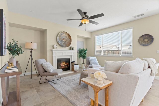 6307 Lookout Pass Way, Rocklin, CA 95765