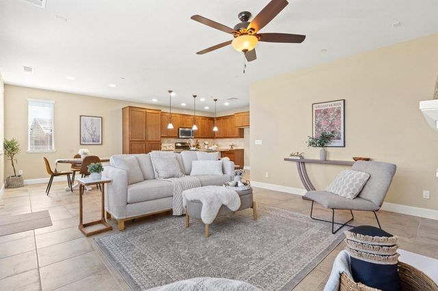 6307 Lookout Pass Way, Rocklin, CA 95765