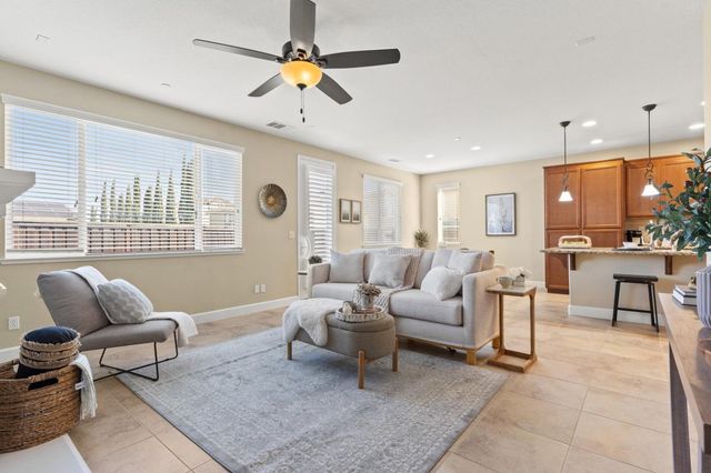 6307 Lookout Pass Way, Rocklin, CA 95765