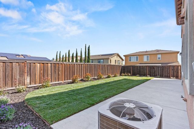 6307 Lookout Pass Way, Rocklin, CA 95765