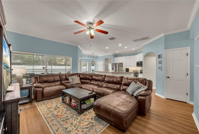 17750 STERLING POND LANE, Orlando, FL 32820