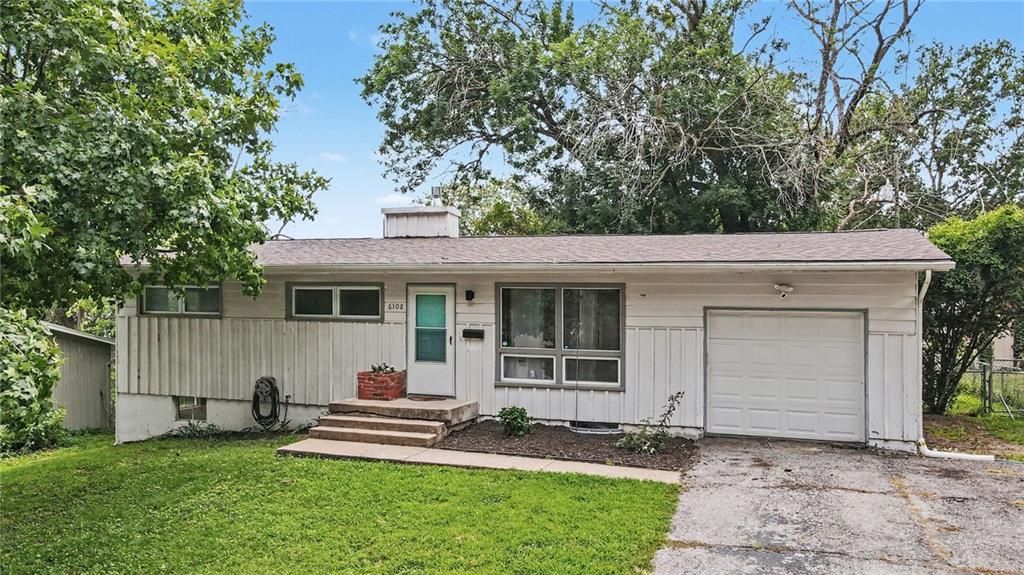 6108 N Howard Avenue, Kansas City, MO 64118