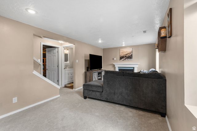 1964 S DAHL LN, Syracuse, UT 84075