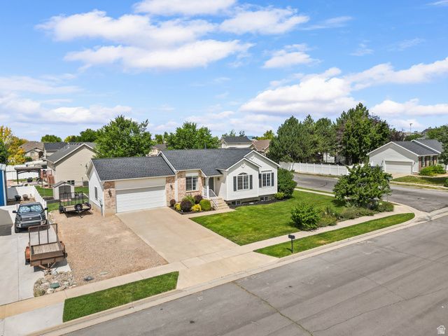 1964 S DAHL LN, Syracuse, UT 84075