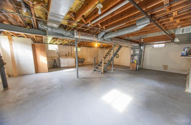 3112 Windy Knoll Lane, Green Twp, OH 45239