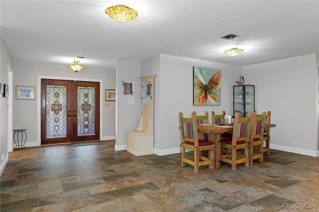 22347 Golden Retriever Lane, Brooksville, FL 34601