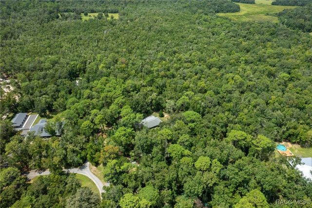 22347 Golden Retriever Lane, Brooksville, FL 34601