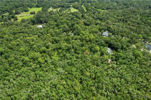 22347 Golden Retriever Lane, Brooksville, FL 34601