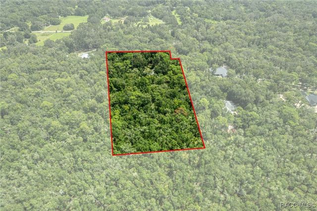 22347 Golden Retriever Lane, Brooksville, FL 34601