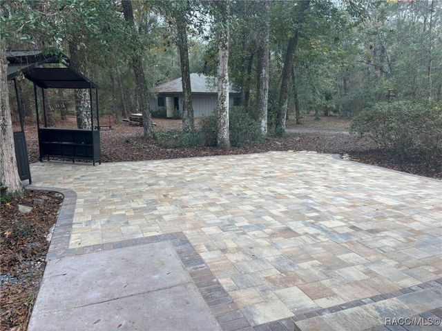 22347 Golden Retriever Lane, Brooksville, FL 34601