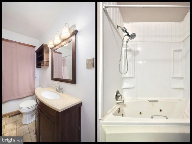 2151 MAPLE RD, York, PA 17408