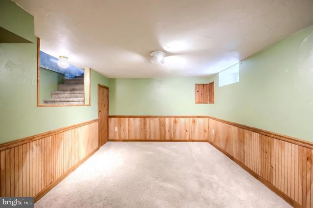2151 MAPLE RD, York, PA 17408