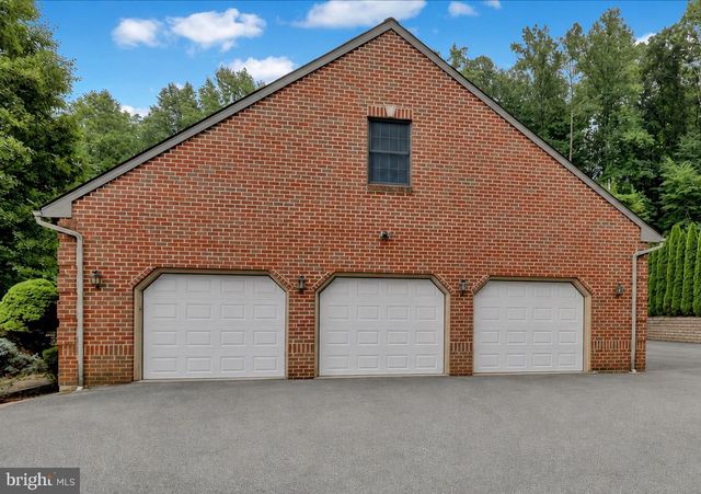 456 MAIN ST, Mohnton, PA 19540