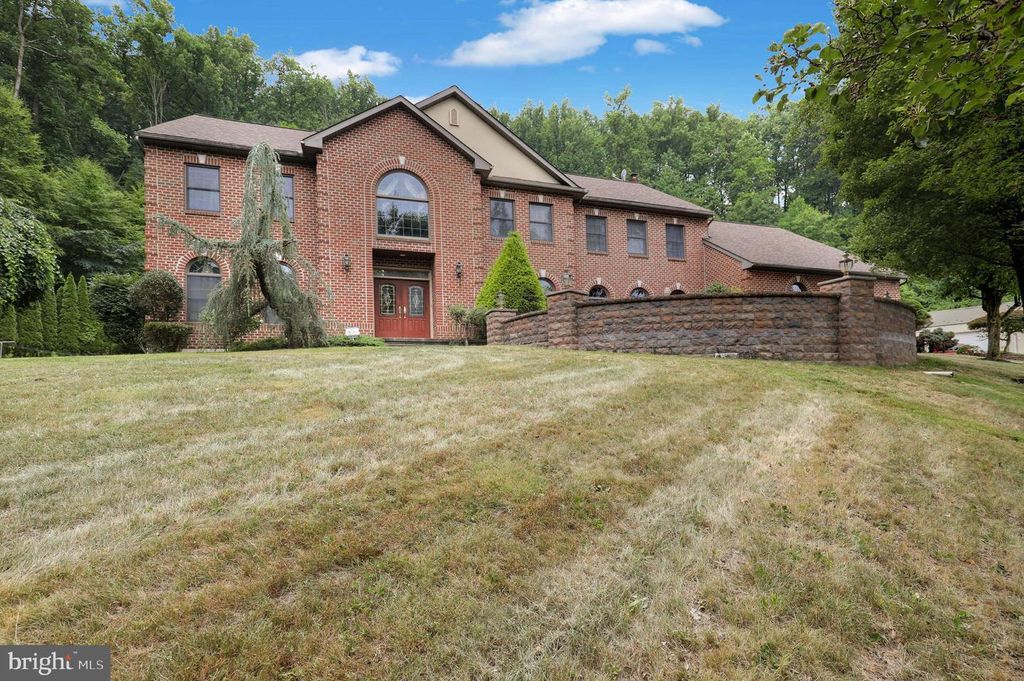 456 MAIN ST, Mohnton, PA 19540