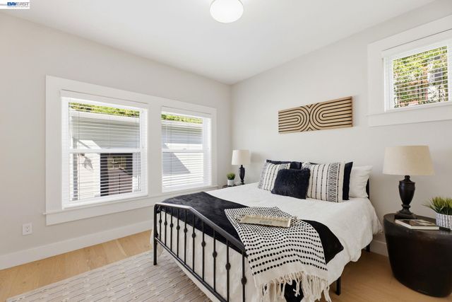 1841 Vine St, Berkeley, CA 94703