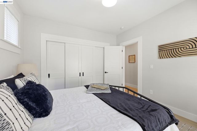 1841 Vine St, Berkeley, CA 94703