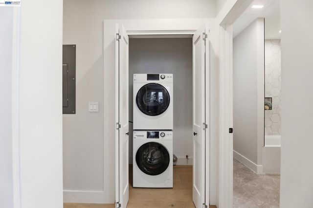 1841 Vine St, Berkeley, CA 94703