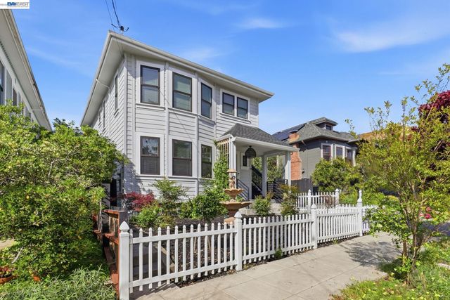 1841 Vine St, Berkeley, CA 94703