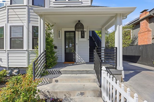 1841 Vine St, Berkeley, CA 94703