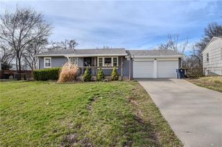 4326 Laurel Avenue, Kansas City, MO 64133