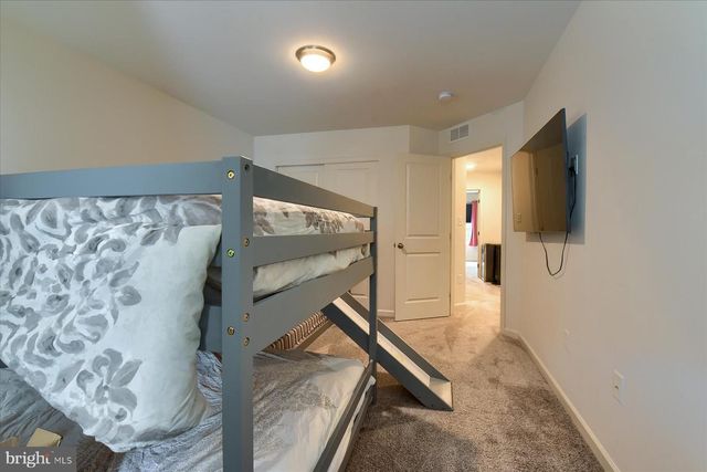 2 WOODS DR, Camp Hill, PA 17011