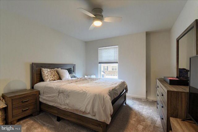 2 WOODS DR, Camp Hill, PA 17011