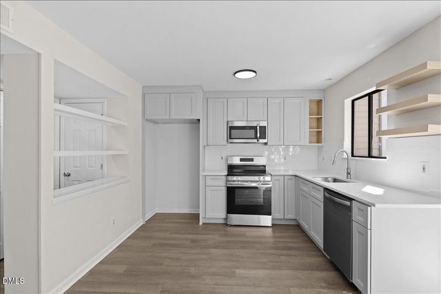 5806 Shady Grove Circle, Raleigh, NC 27609