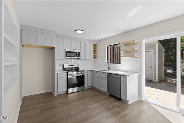 5806 Shady Grove Circle, Raleigh, NC 27609