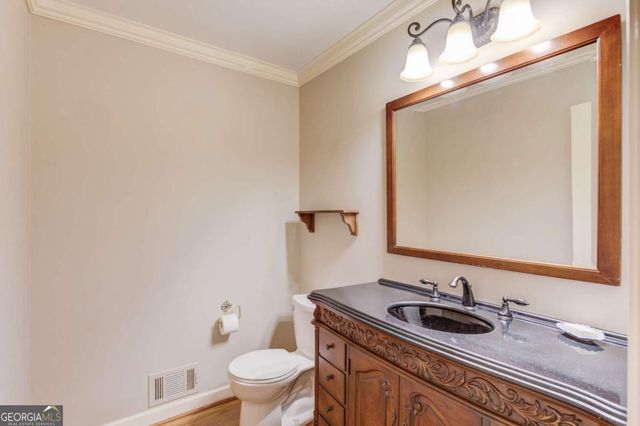 9620 River Lake Drive, Roswell, GA 30075