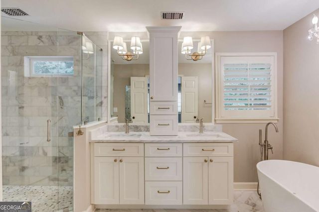 9620 River Lake Drive, Roswell, GA 30075