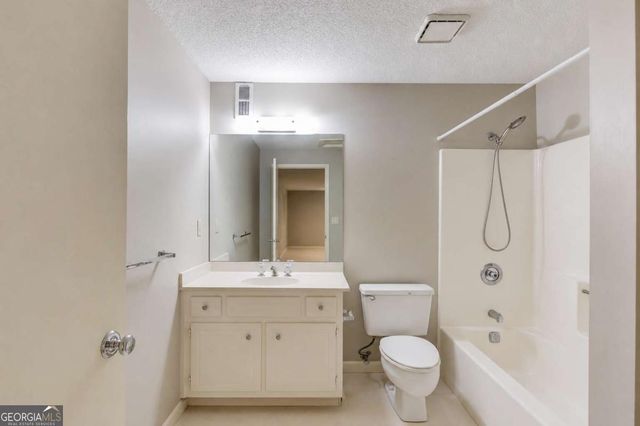 9620 River Lake Drive, Roswell, GA 30075