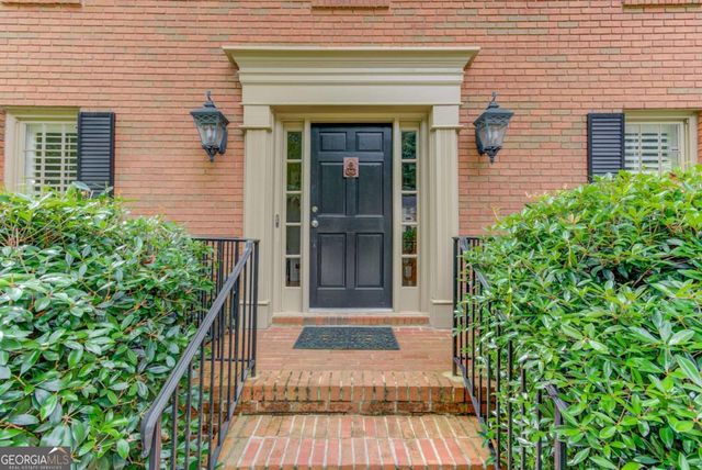 9620 River Lake Drive, Roswell, GA 30075