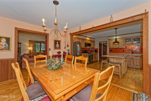 2525 Antonia Drive, Niskayuna, NY 12309