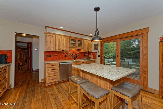 2525 Antonia Drive, Niskayuna, NY 12309