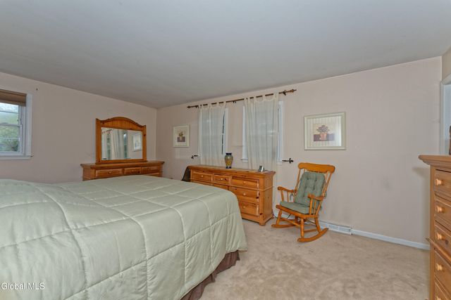 2525 Antonia Drive, Niskayuna, NY 12309