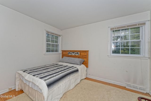 2525 Antonia Drive, Niskayuna, NY 12309