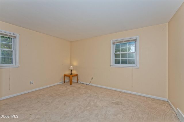 2525 Antonia Drive, Niskayuna, NY 12309